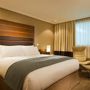 ***** מלון Sofitel London Heathrow בריטניה