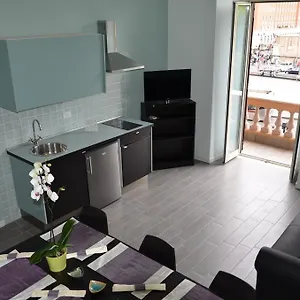 Un Caffè Sul Balcone 2 Appartement